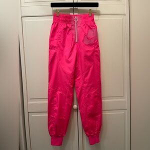Women’ Nike pants